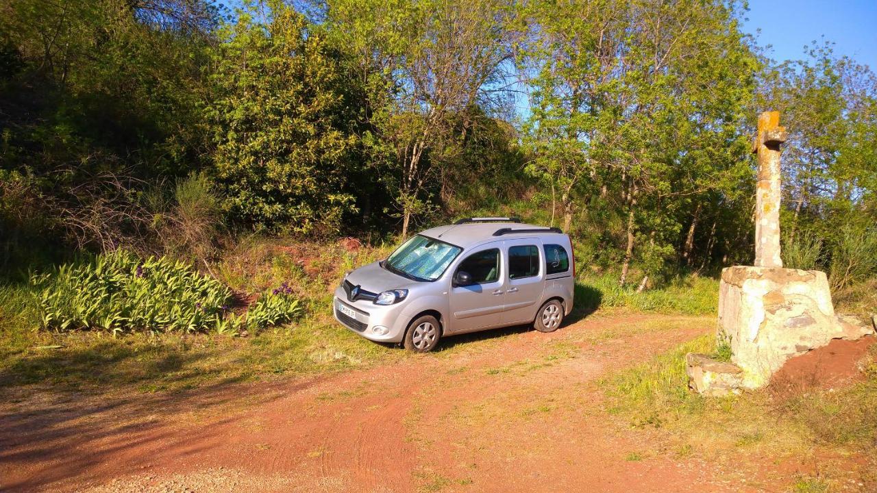 Le Chemin De Lauzieres Hotell Octon Eksteriør bilde
